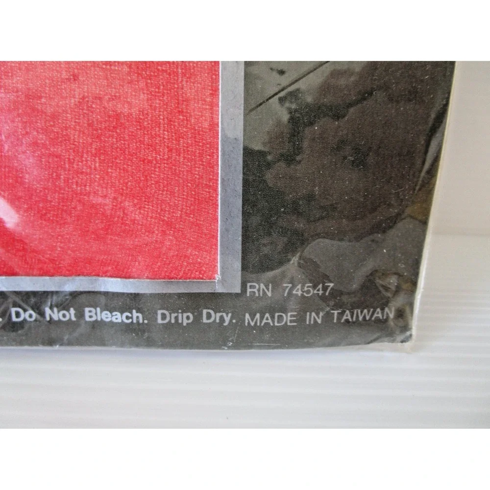 Nu & Nu LEGS RED with FLOCK & RHINESTONE Vintage Pantyhose One Size NEW NOS